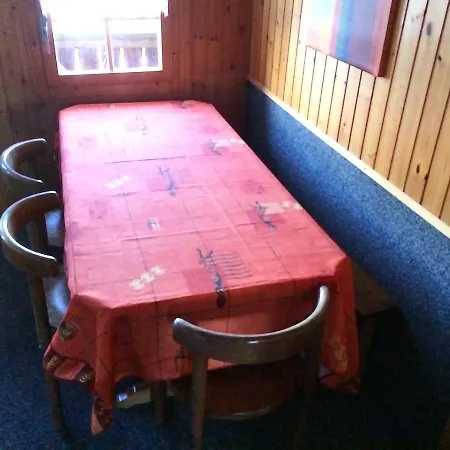 Hostel Gruppenhaus Im Walliser Alpstyle