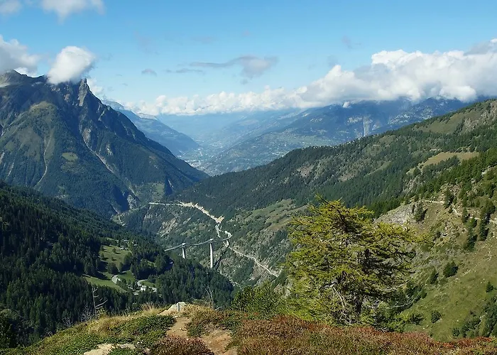 Gruppenhaus Im Walliser Alpstyle * Rosswald