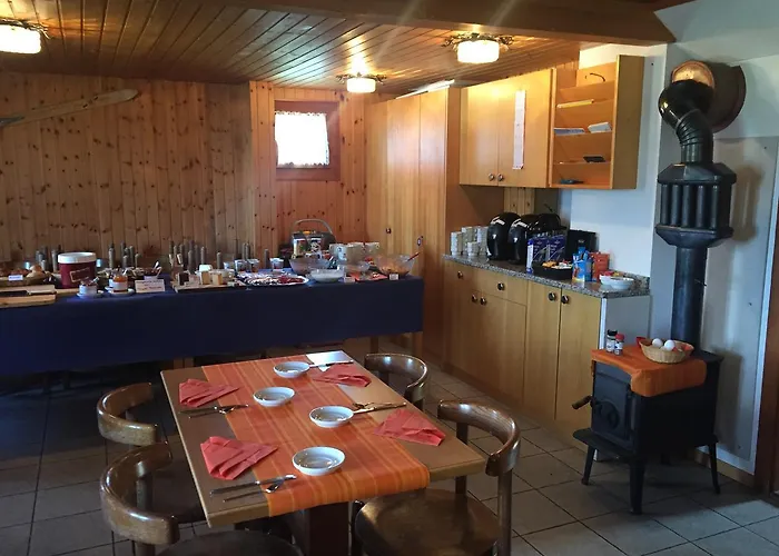 Gruppenhaus Im Walliser Alpstyle Albergue