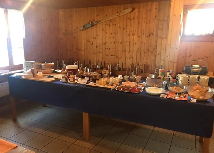 Gruppenhaus Im Walliser Alpstyle Хостел