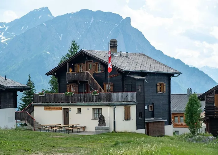 Хостел Gruppenhaus Im Walliser Alpstyle Rosswald