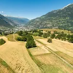 Gruppenhaus Im Walliser Alpstyle * Rosswald