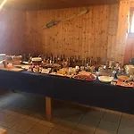 Gruppenhaus Im Walliser Alpstyle Hostel