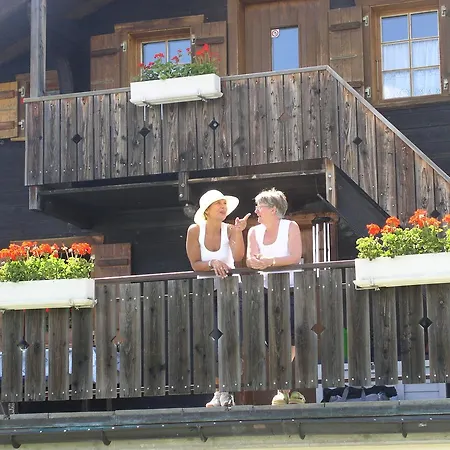 Gruppenhaus Im Walliser Alpstyle Auberge de jeunesse *