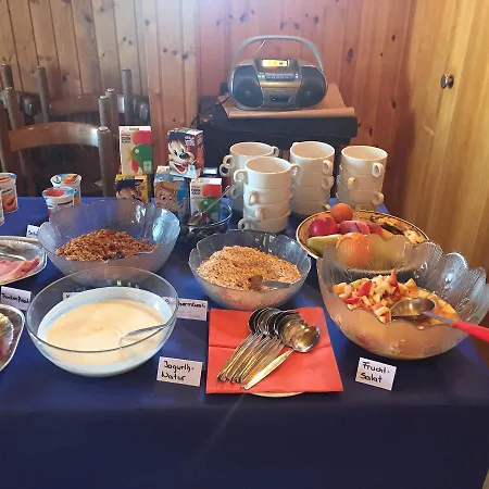 Gruppenhaus Im Walliser Alpstyle Auberge de jeunesse Rosswald