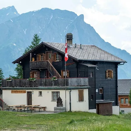 Auberge de jeunesse Gruppenhaus Im Walliser Alpstyle Rosswald