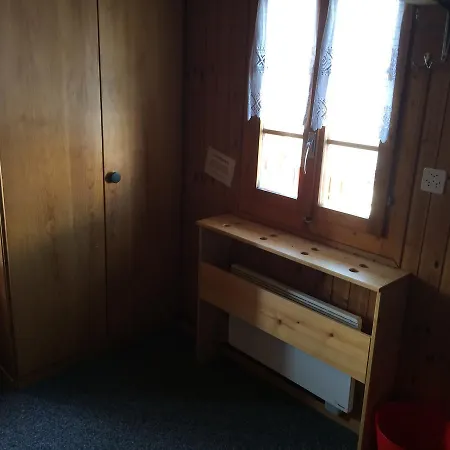 אכסניה Gruppenhaus Im Walliser Alpstyle *